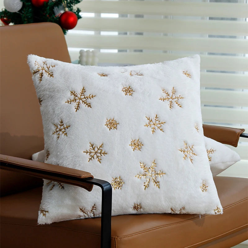 Elegant Christmas Snowflake Cushion Cover – 45x45cm Plush White Faux Fur Accent for Luxe Living Room Decor